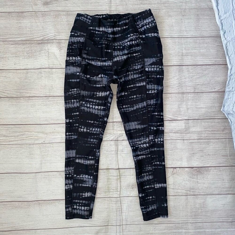 Avia women S pull on print leggings w/elastic waist black and white